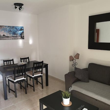 Apartamento 60 M2 En La Playa トレ・デ・ベナガルボン エクステリア 写真