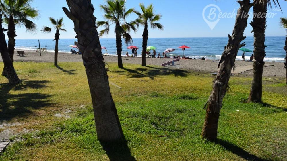 Apartamento 60 M2 En La Playa トレ・デ・ベナガルボン エクステリア 写真