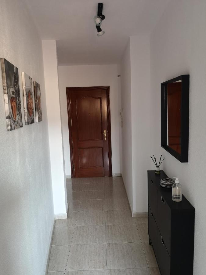 Apartamento 60 M2 En La Playa トレ・デ・ベナガルボン エクステリア 写真